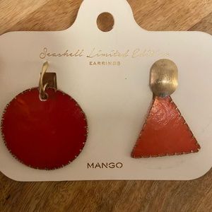 Limited Edition Seashell Earrings - worn once!